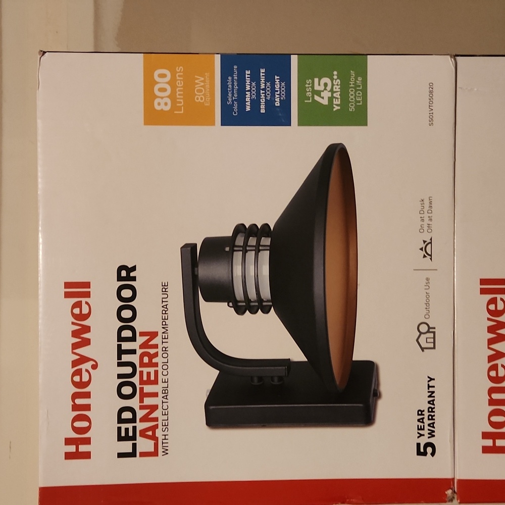 Outdoor Light Fixtures